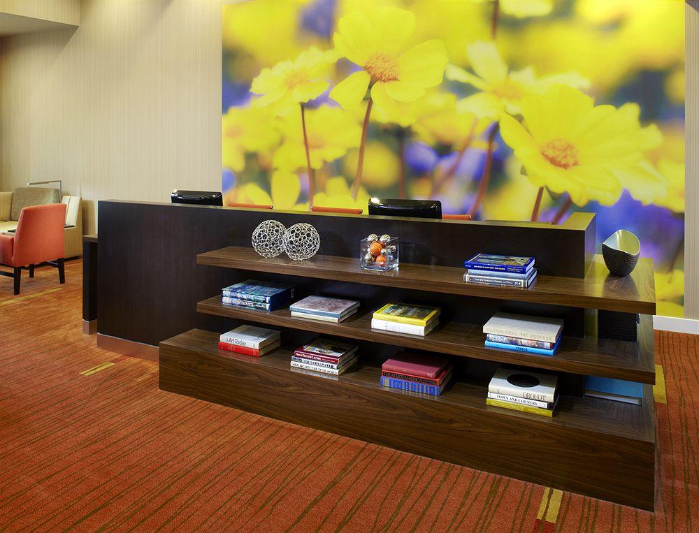 Courtyard By Marriott Akron Stow Екстериор снимка