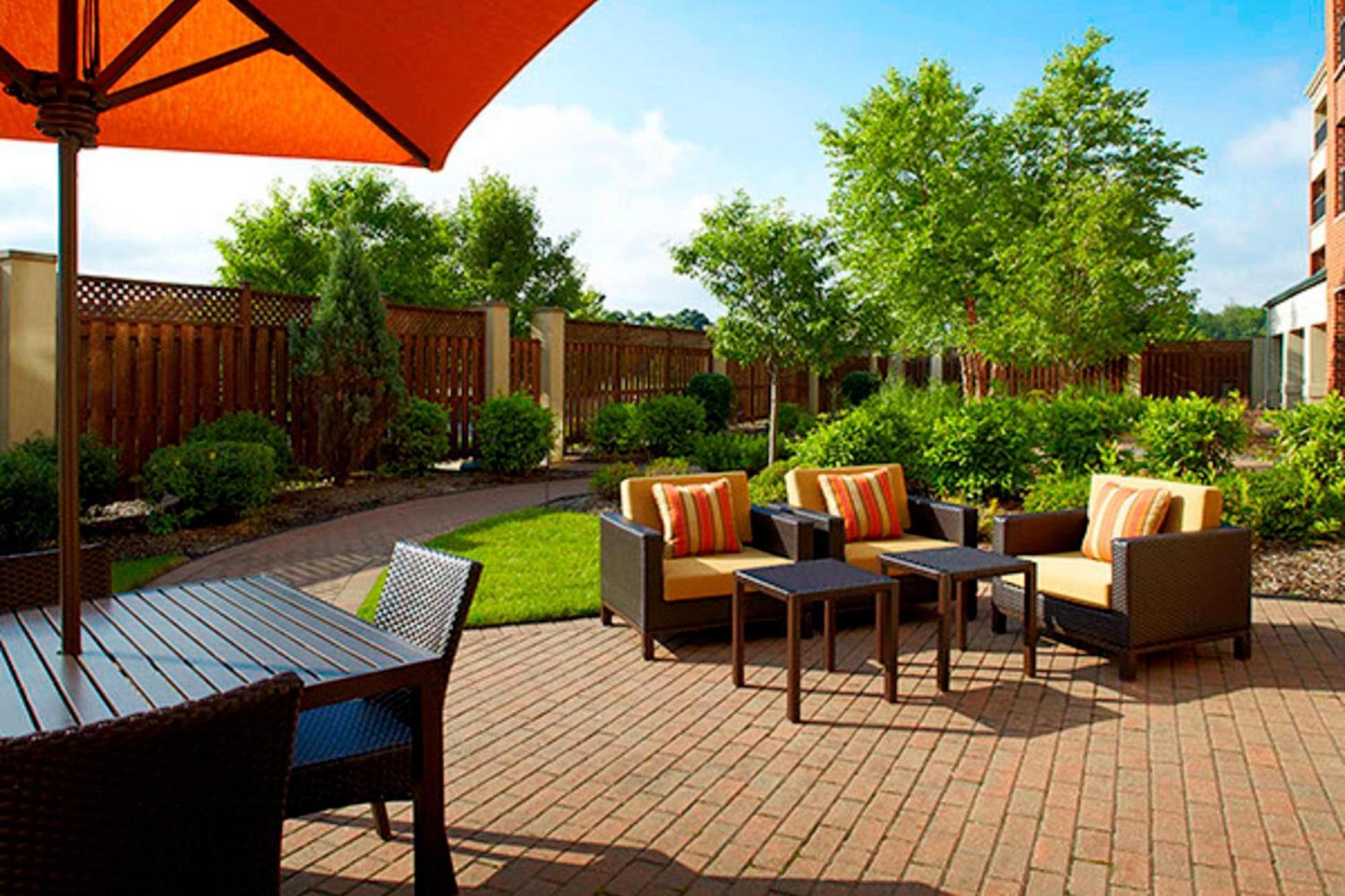 Courtyard By Marriott Akron Stow Екстериор снимка